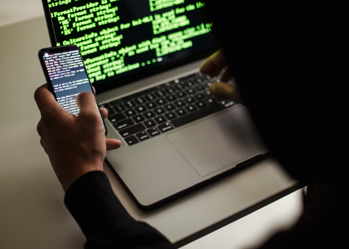 Hacker-cyber-vulnerabiilty